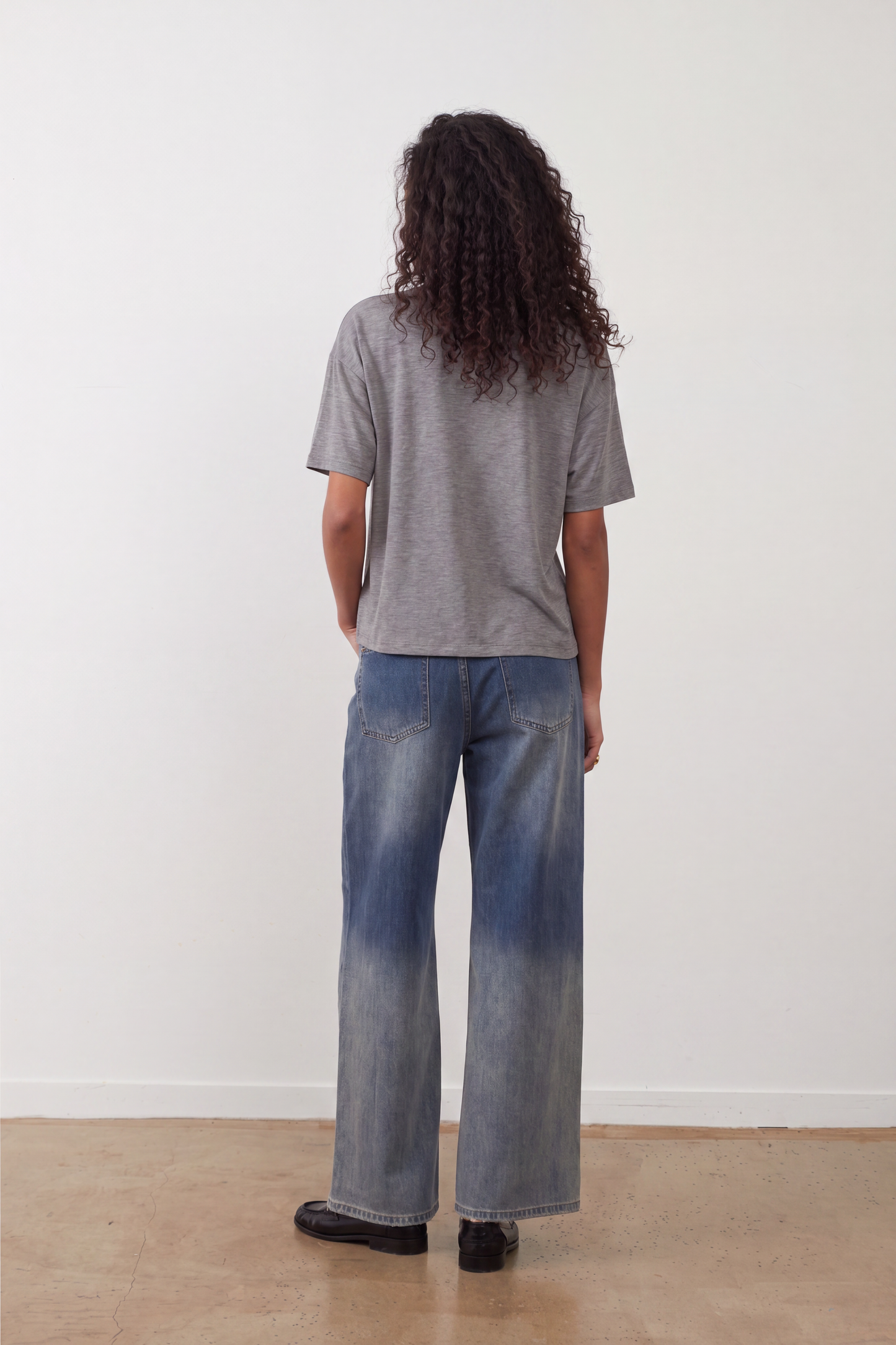 T-shirt col V Anya - Gris chiné