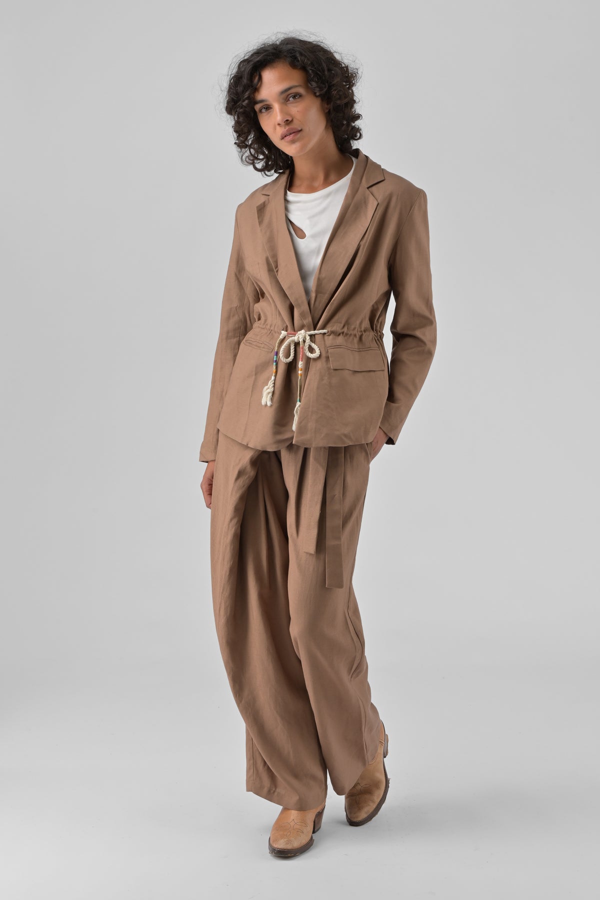 Veste Tiyi