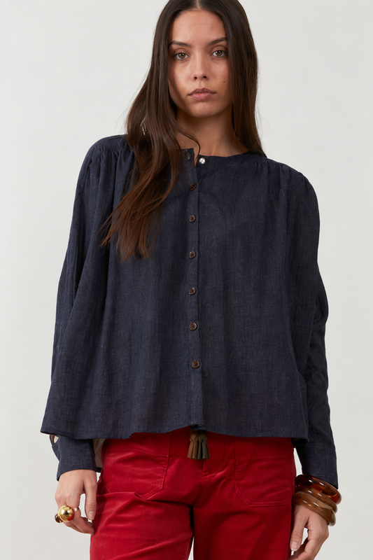 Blouse broderies fleurs Kristin - Bleu Minuit