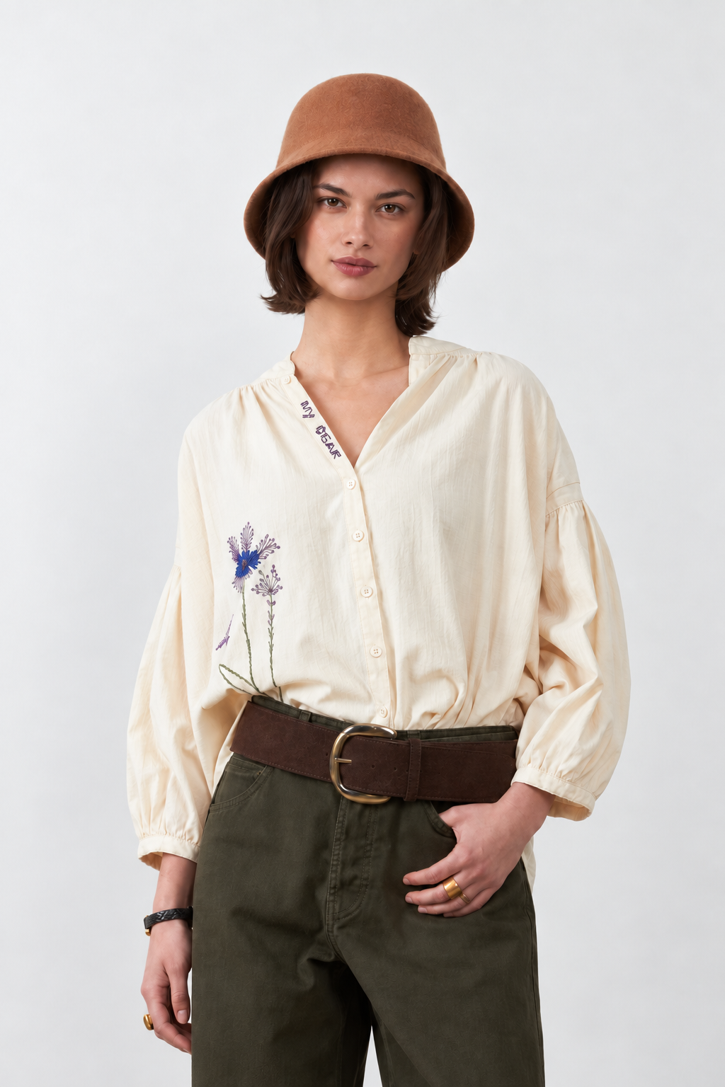 Blouse broderies fleurs et "My Dear" Daniele - Ivoire