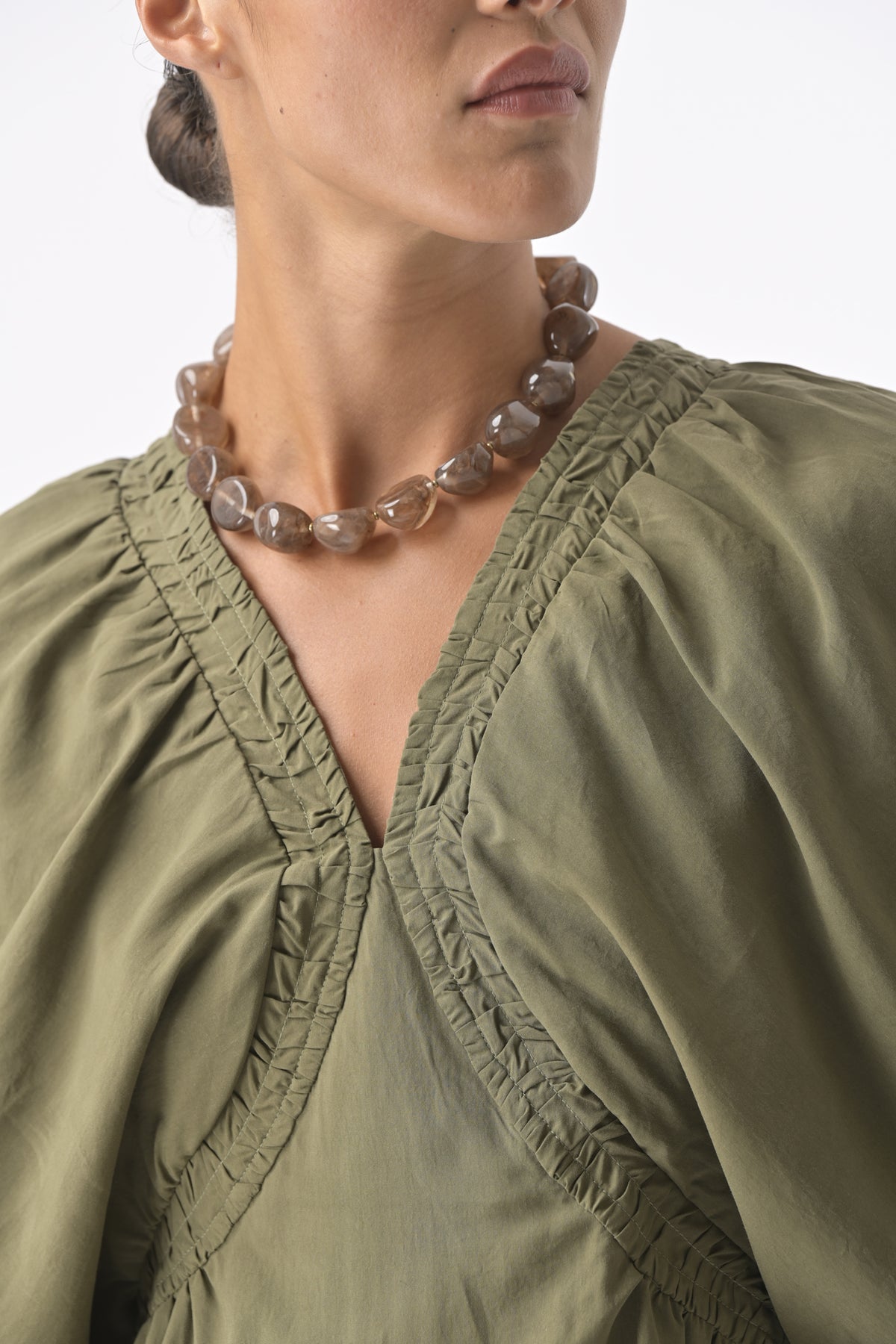 Robe Manoa
