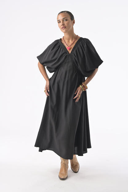 Robe Manoa