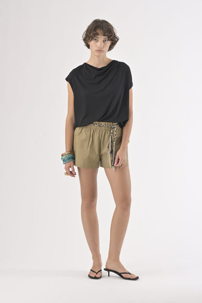 Short Aurelie