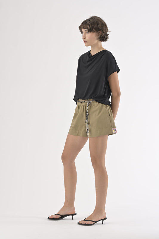 Short Aurelie