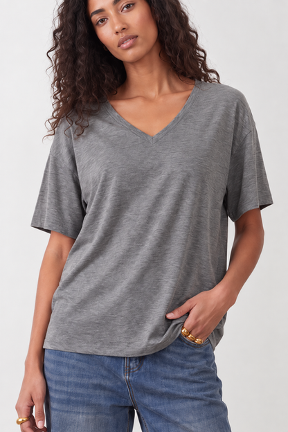 T-shirt col V Anya - Gris chiné