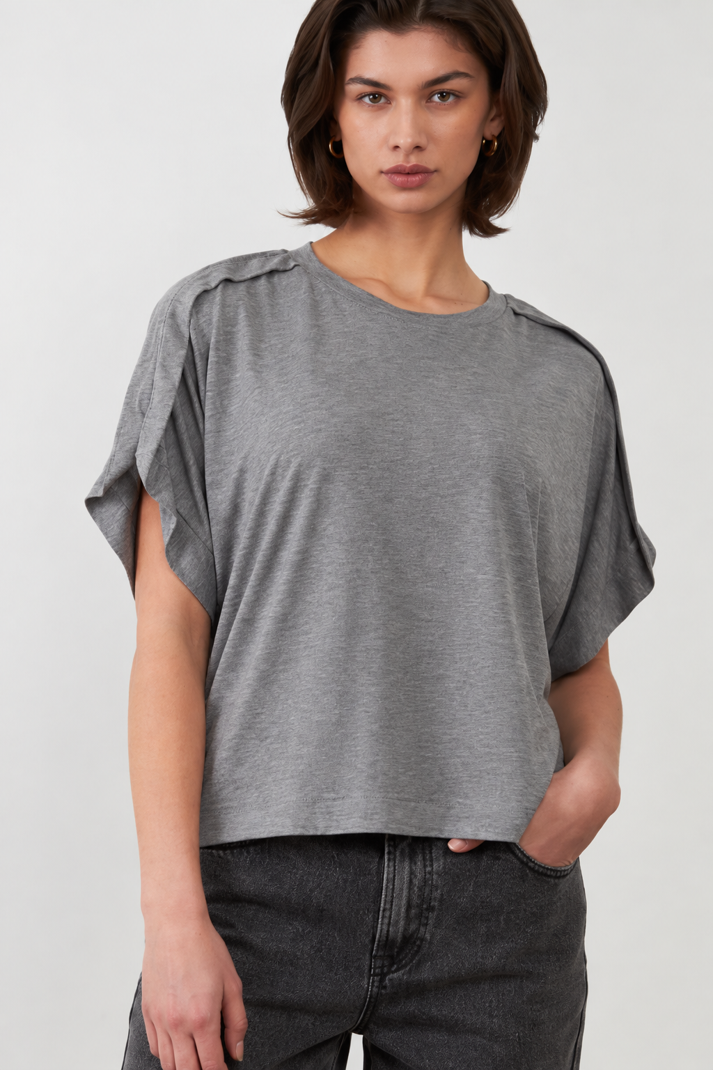 T-shirt col rond avec des épaules travaillées Delta - Gris chiné