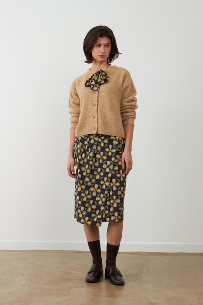 Gilet Eirlys beige avec foulard fleuri - Ficelle