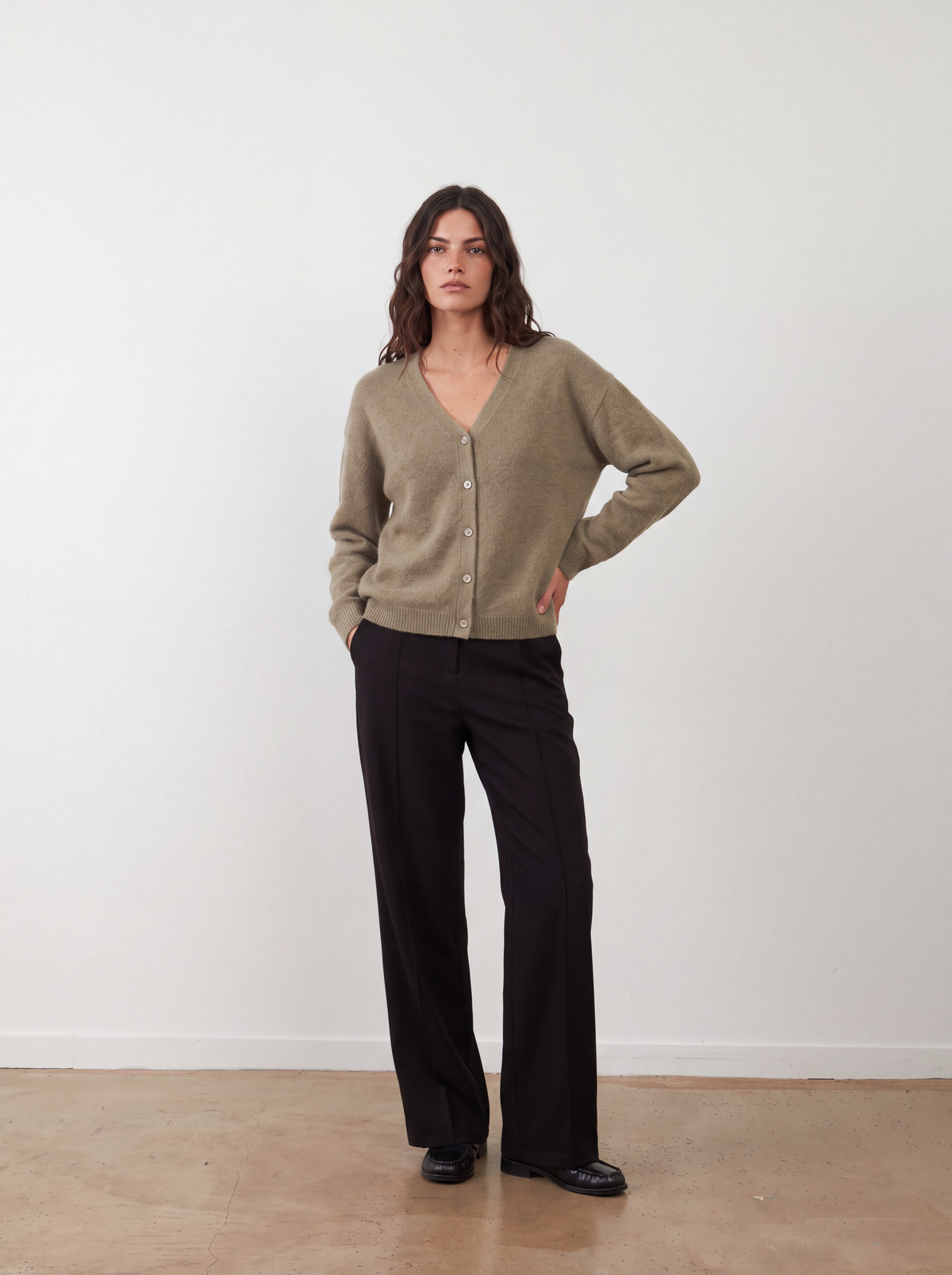 Gilet col V racoon & laine Betty - Kaki