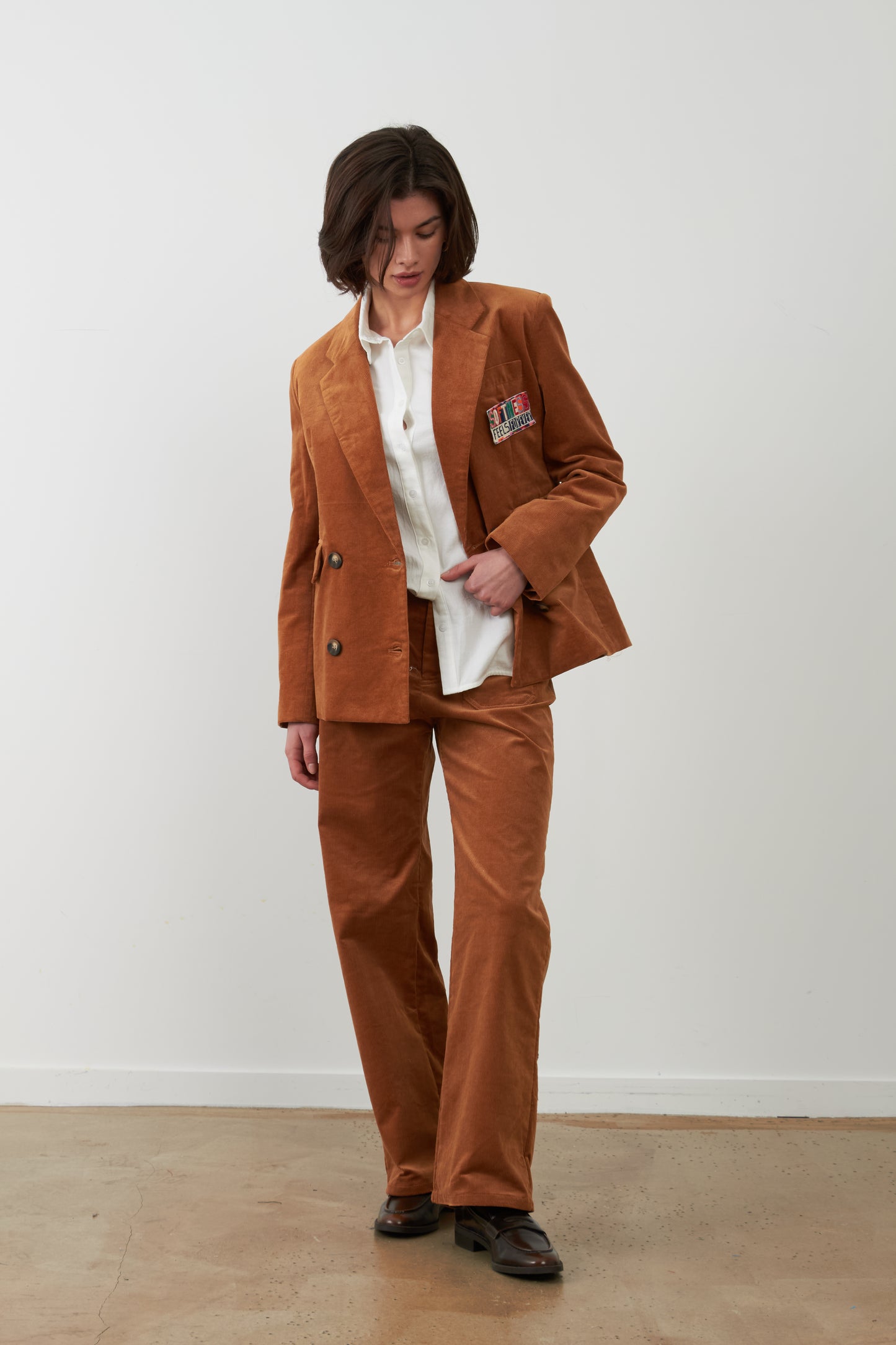 Blazer avec badge brodé Adriel - Camel Pollen