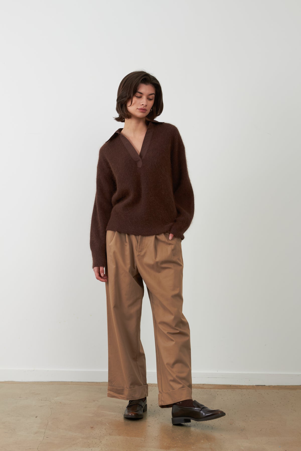 Pull en angora col chemise en V Jordana - Chocolat