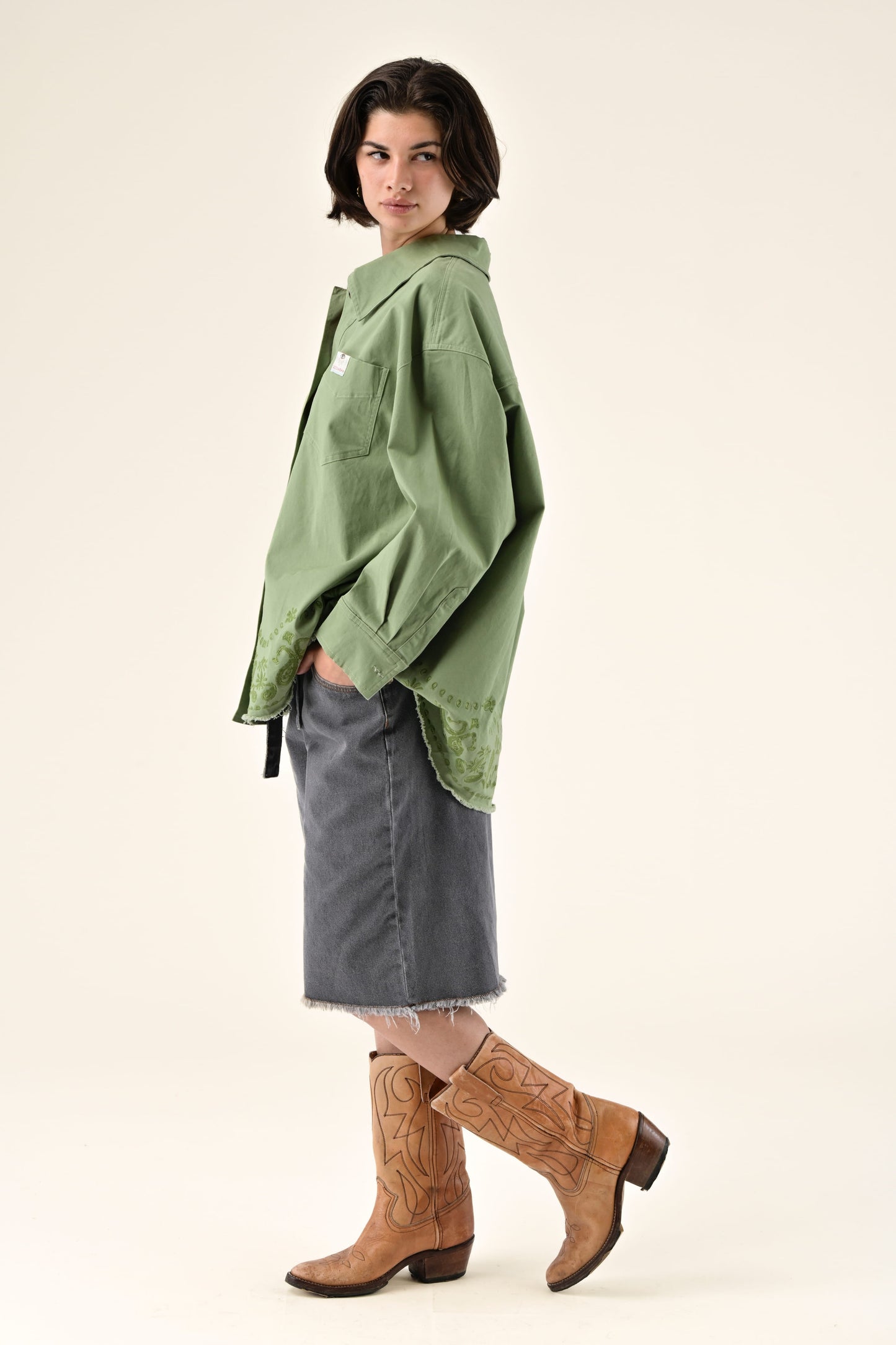 Veste Aglae