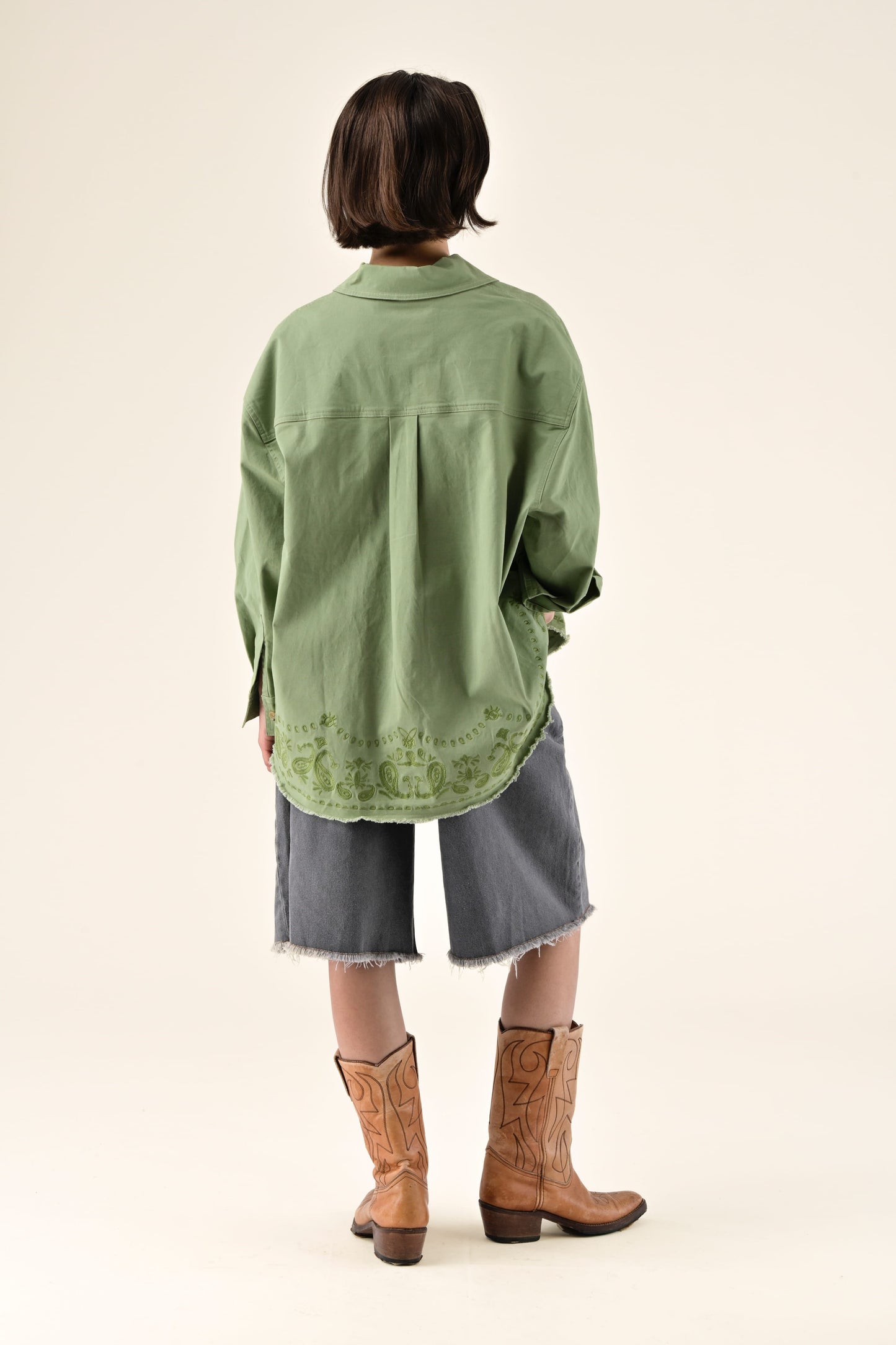 Veste Aglae
